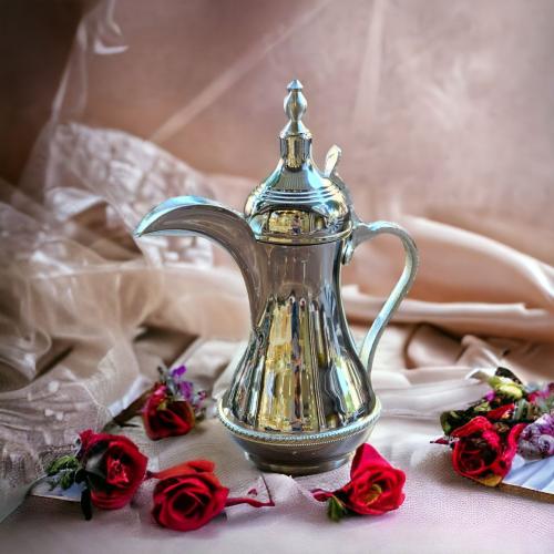 إبريق القهوة العربية النحاسي الفضي