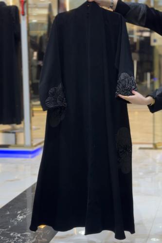 عباية يارا اسود