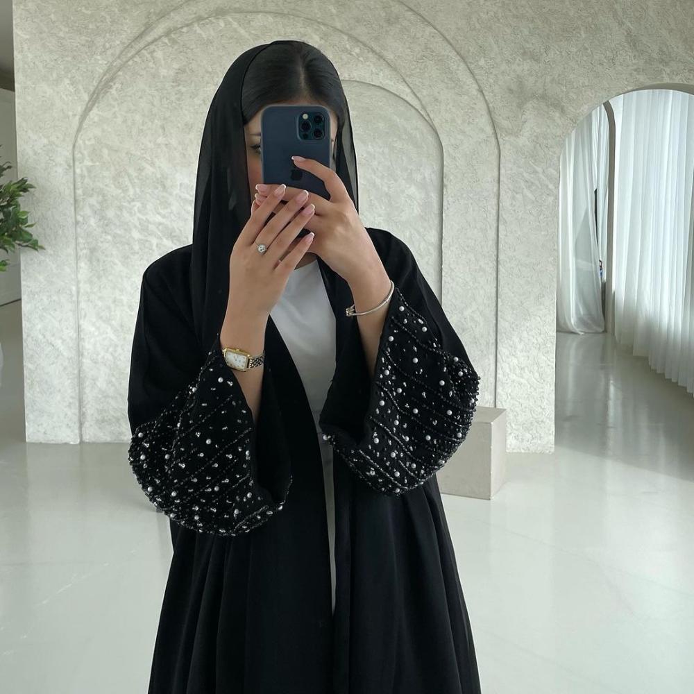 عبايات شك