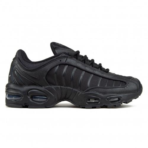 نايك اير ماكس بلس Nike Air Max
