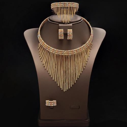 طقم الهدب بديل الذهب المطلي