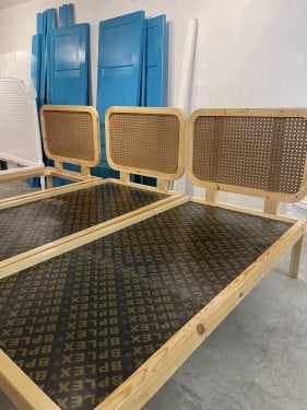 سرير خشبي ريفي190/90