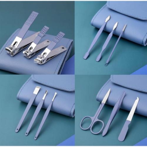 مجموعة العناية بالاظافر