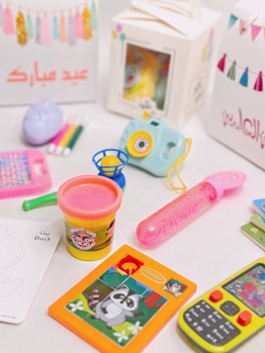 توزيعات العيد للأطفال