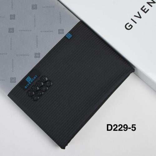 قماش جيفنشي مقلم شتوي D229-5
