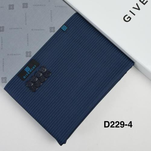قماش جيفنشي مقلم شتوي D229-4
