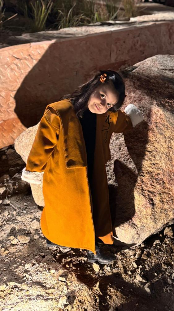 فروة شتوية شكل جديد رصاصي ولحمي