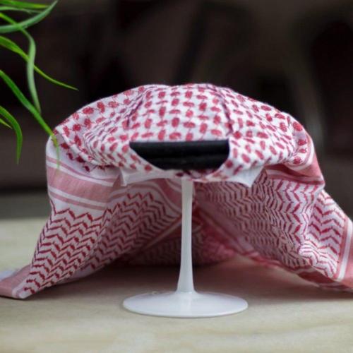 شماغ مع عقال بالاسم