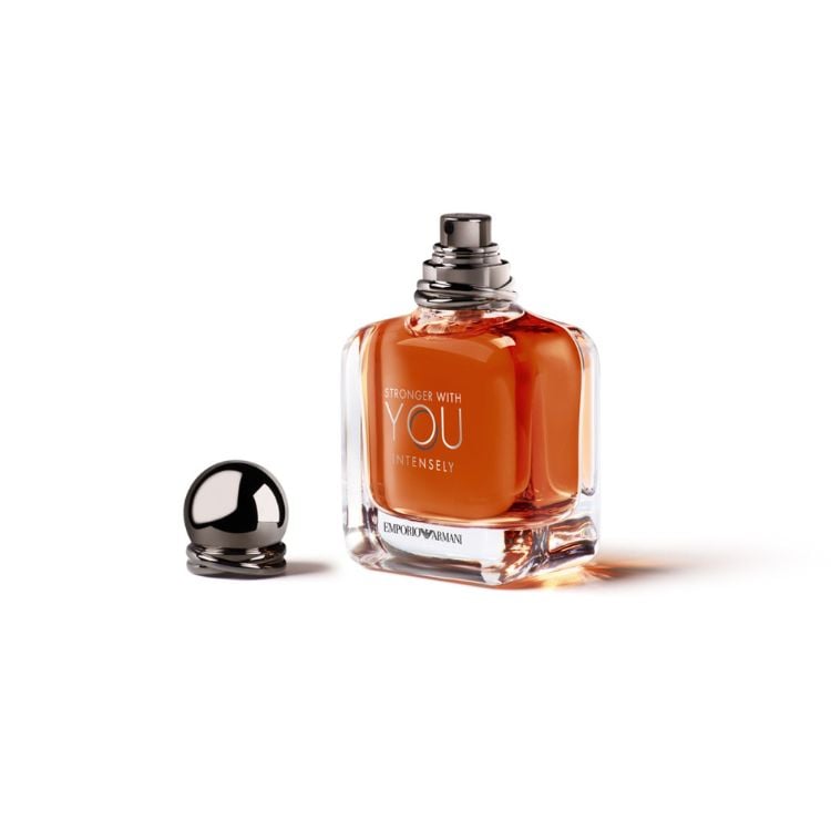 عطر سترونجر ويذ يو انتنسلي