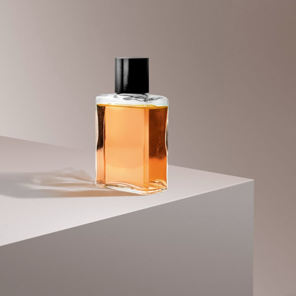 عطر سترونجر ويذ يو انتنسلي