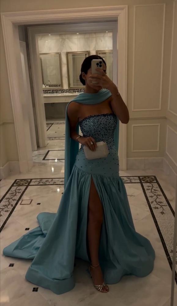 فستان نيفادا