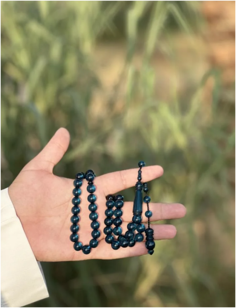 سبحة الخشب الطبيعي بجمالها وروحانيتها الفريدة