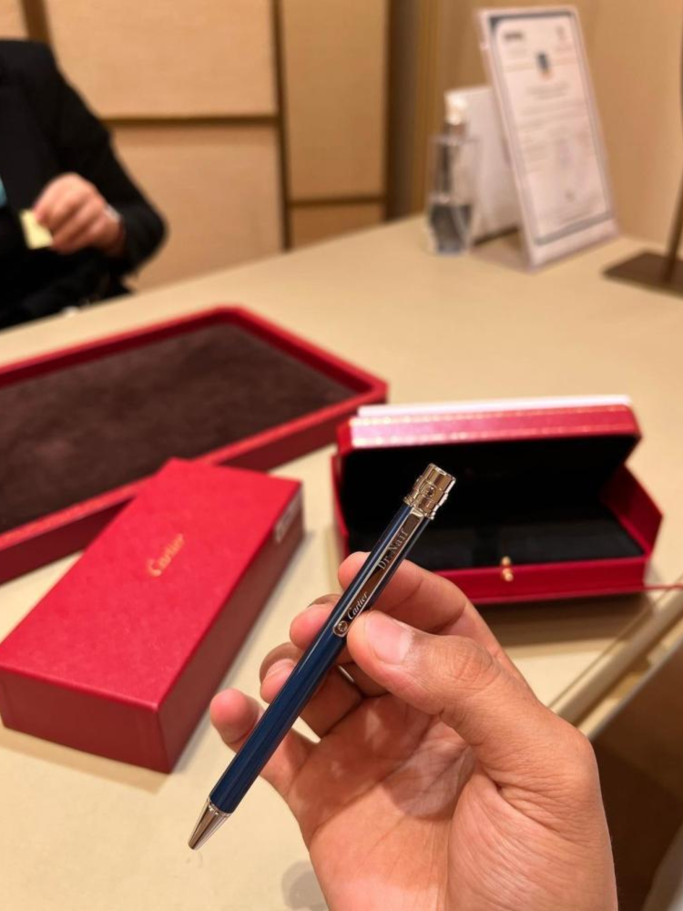 قلم رجالي بالاسم