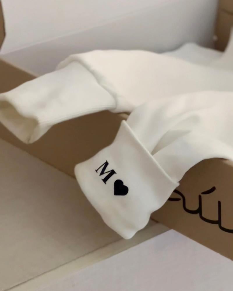 هودي ليحتضنك دائمًا - بتصميمك الخاص