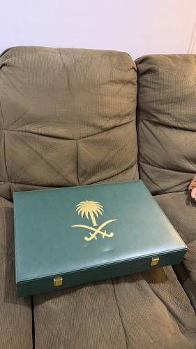 بوكس هدية المحامين بشعار سيفين ونخلة ⚖️