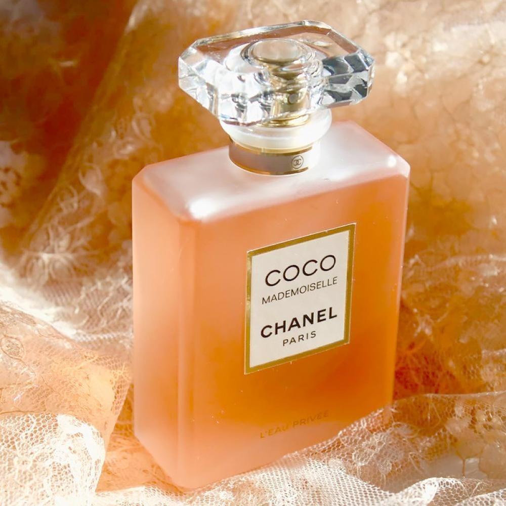 Coco Mizamzel Chanel Leo Privé Eyo Pure La Not | Nouvona
