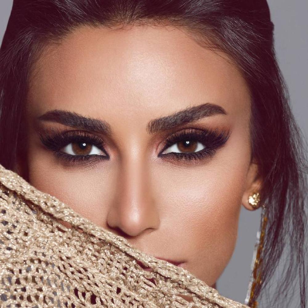 عدسات ديفا ملوّنه - وودي