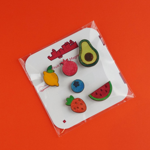 مغناطيسات ثلاجة فواكه