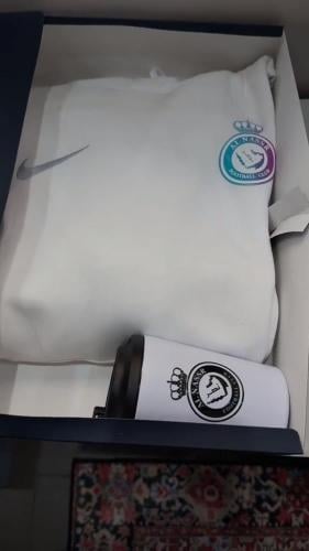 بوكس النصر هودي + مق ابيض هودي نادي النصر