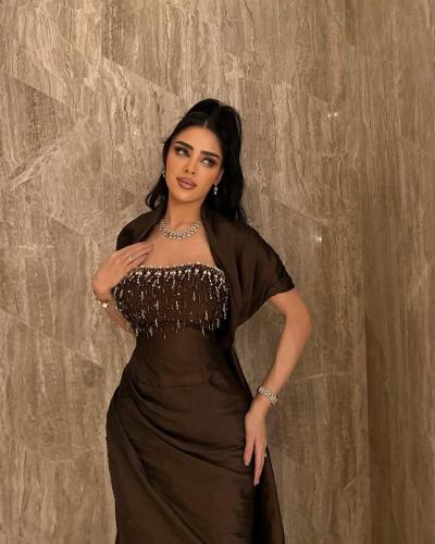 فستان سهرة شانتون بني داكن أنيق