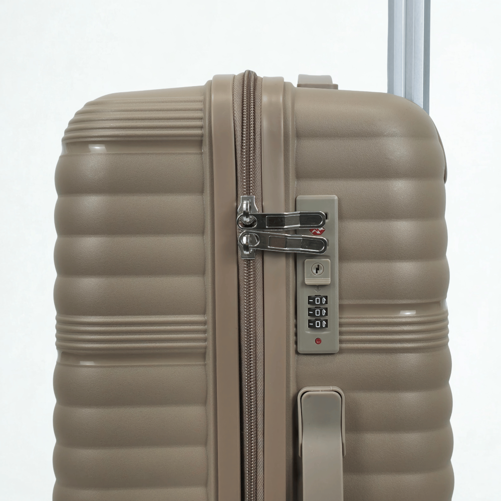 طقم حقائب سفر 3 قطع ضد الكسر بني فاتح