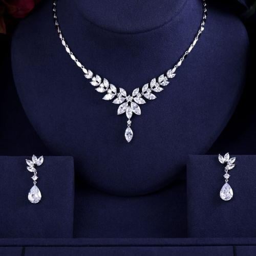 اكسسوارات نسائية فخمة