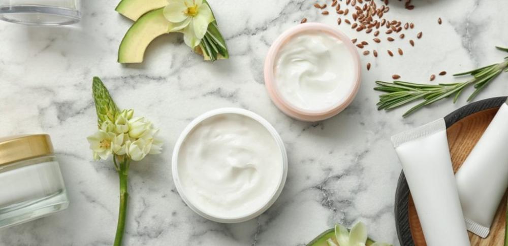 أفضل منتجات العناية بالبشرة للمراهقات