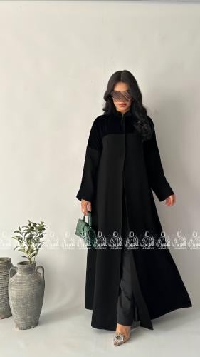 عباية إشراقة كتف واقف