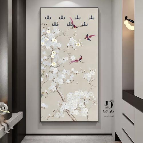 لوحة تعليق عبايات