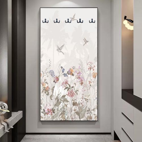 لوحة تعليق عبايات