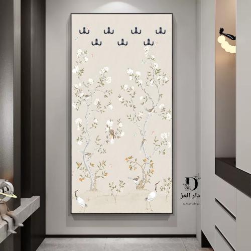 لوحة تعليق عبايات