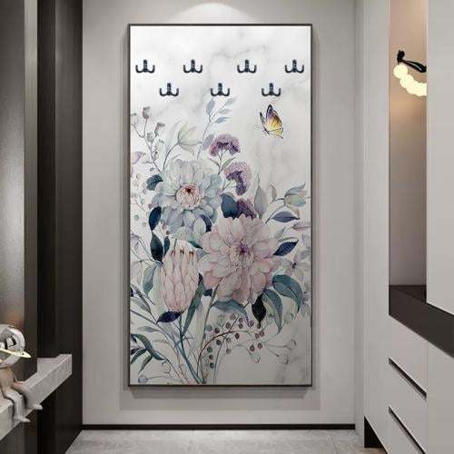 لوحة تعليق عبايات