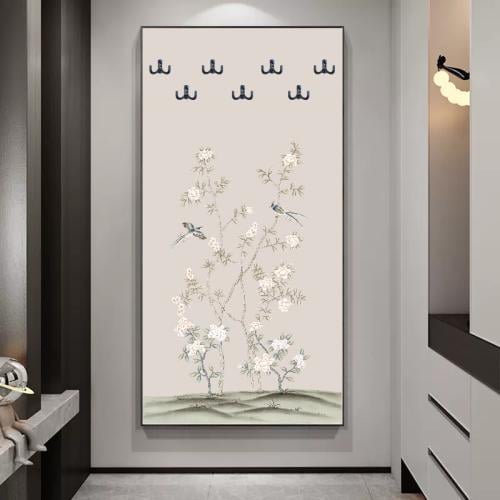 لوحة تعليق عبايات