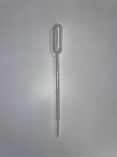 قطارة بلاستيكية