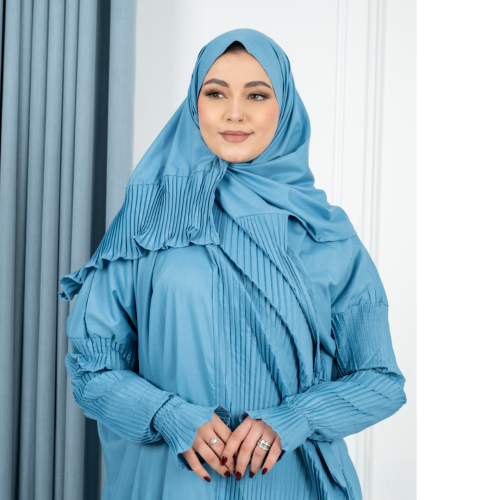 شرشف الصلاة لون سماوي صافي بتكسيرات جانبية مصنوع م...