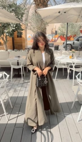عبايه قصه كلوش