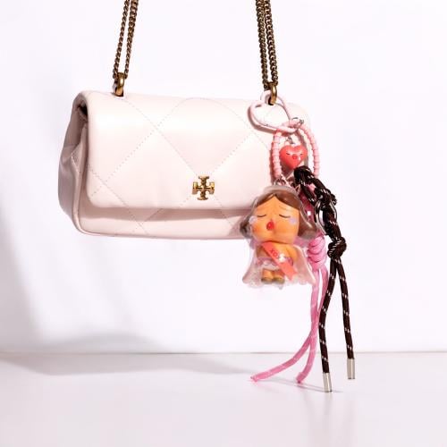 كراي بيبي - تعليقة شنطة