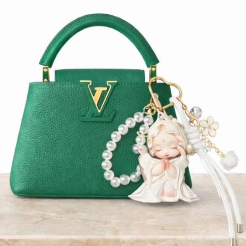 سكولباندا  - تعليقة شنطة