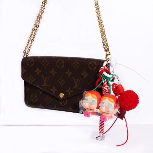 كراي بيبي - تعليقة شنطة