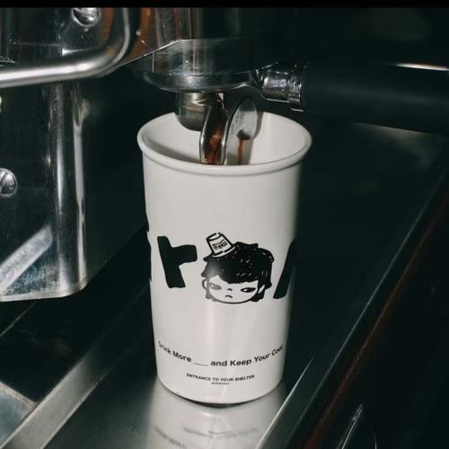 POP MART Hirono Convenience Store Roaming Series Paper cup ceramic cup