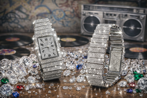 ساعة دايموند فضي جودة عالية