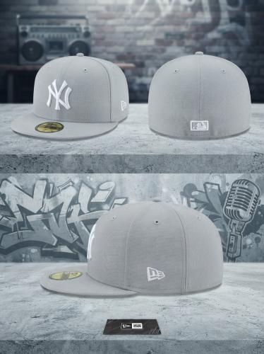 LA cap, gray, locked