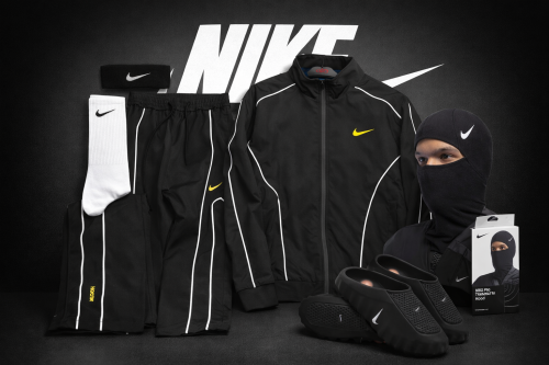 بكج كامل نايك  طقم  كامل+ سليبر + قناع + شرابات + ربطه راس