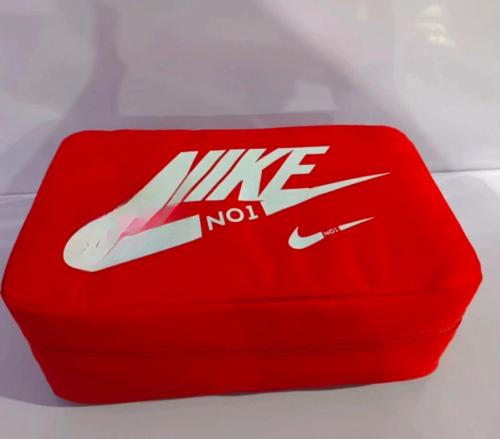 شنطة يد نايك