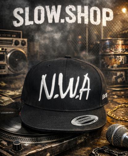 كاب NWA مفتوح