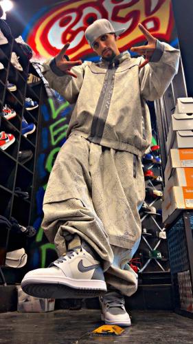 طقم كآمل بتصميم جلد ثعبان جودة عالية