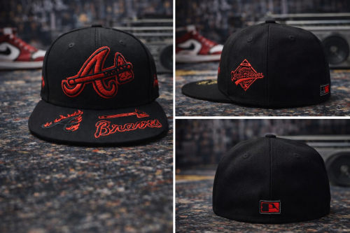 كاب A أسود مقفل