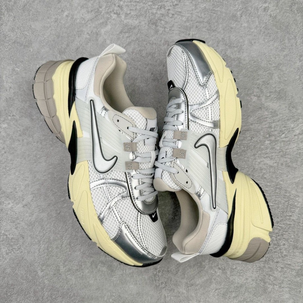 Nike shop v2k tekno