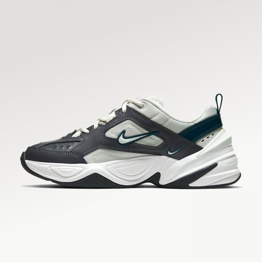 حذاء Nike M2K tekno