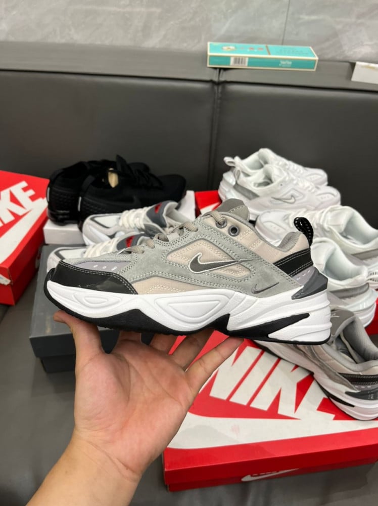 حذاء Nike M2K tekno
